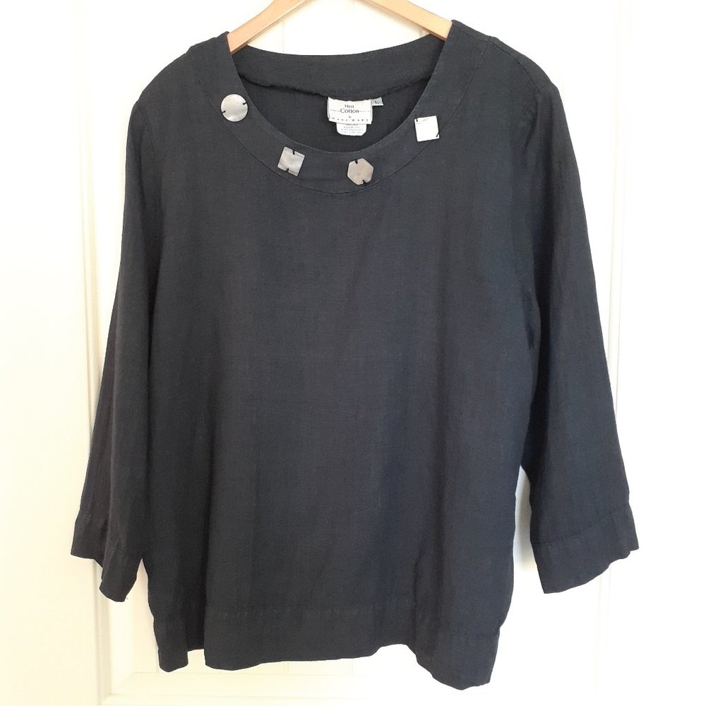 Hot Cotton 3/4 Sleeve Linen Round Neck Top with Neck Detail Navy Blue Size L